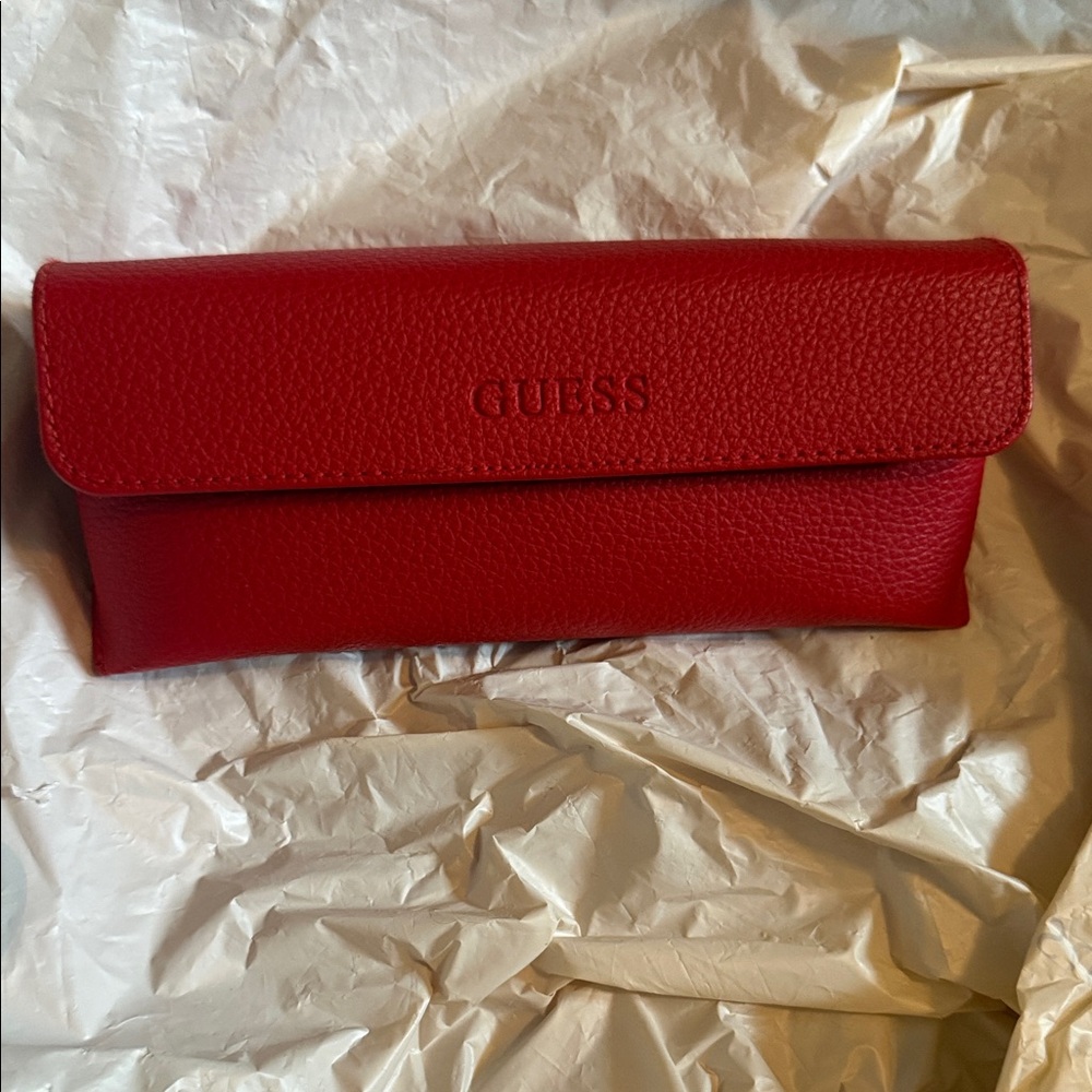 GUESS Red Fold-Over Women's glasses case , like new